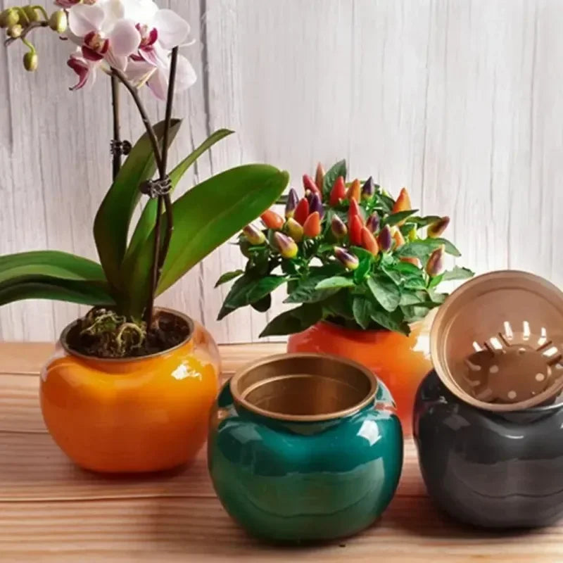 AquaCore Modern Self-Watering Planter