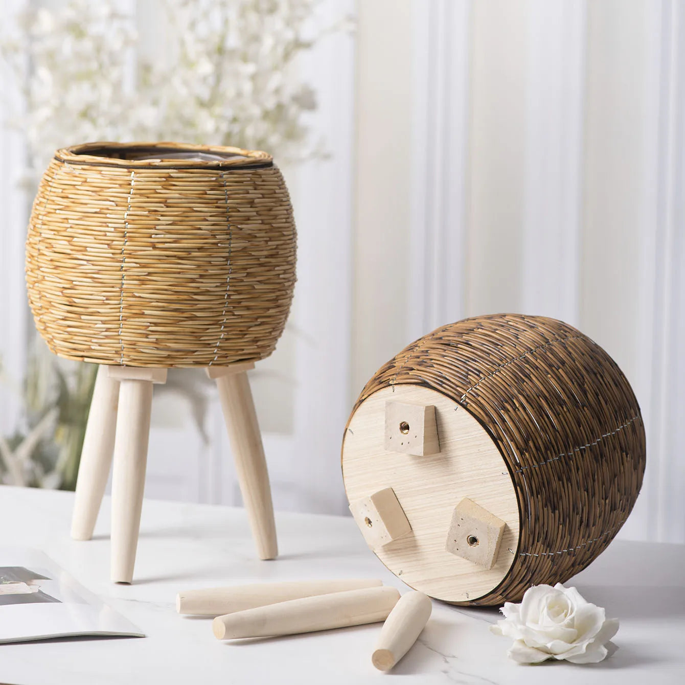 TerraWeave Planter & Stand